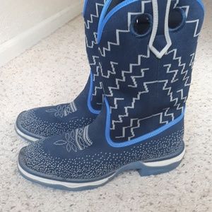 Ladies sz 8 blue Laredo boot